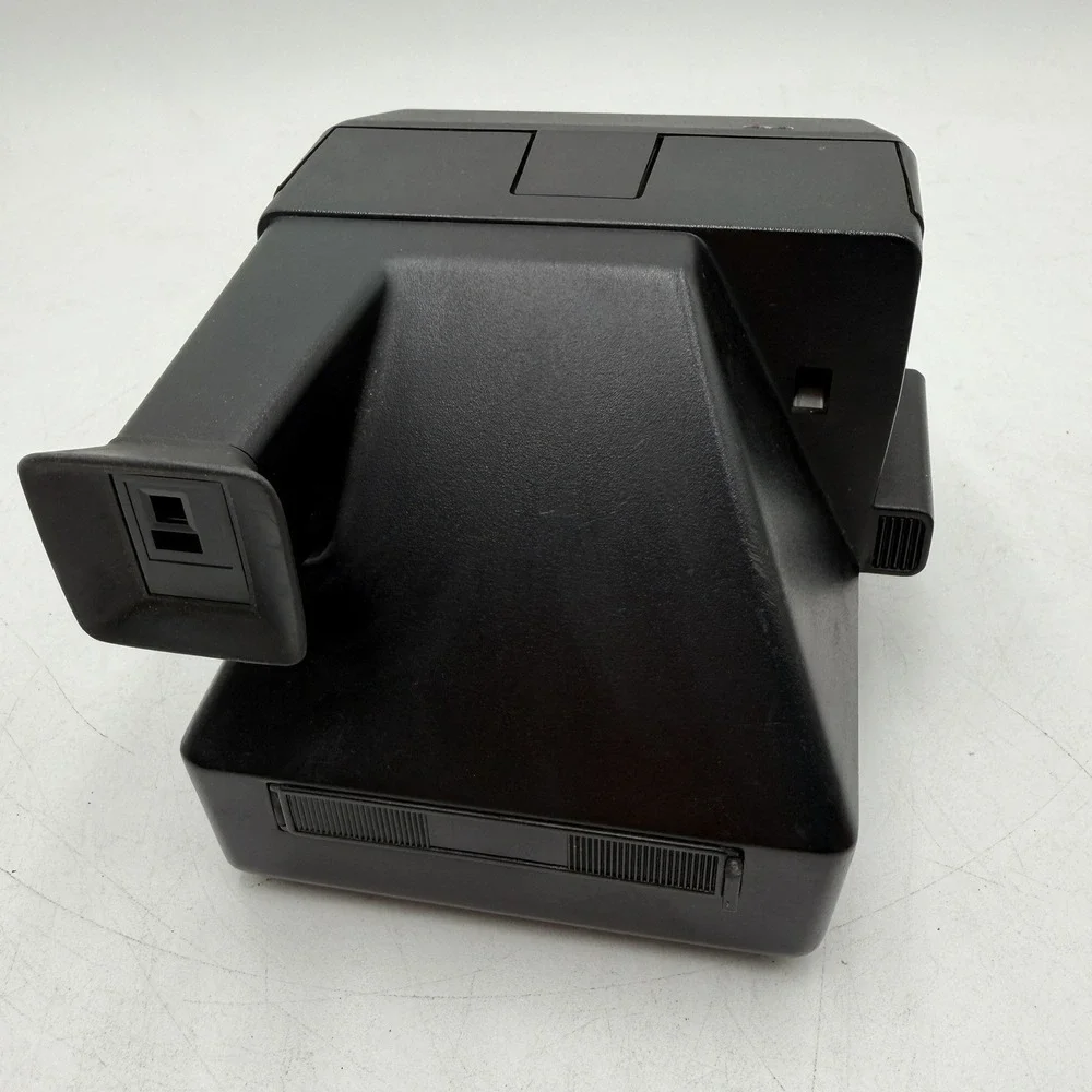 Polaroid Sun600 LMS Instant Film Camera Tested